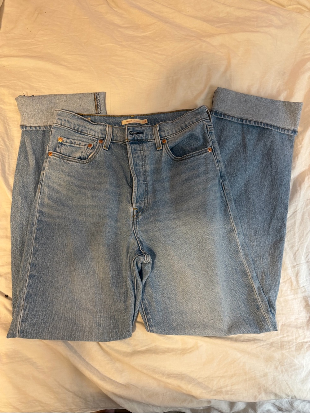 Levi's Light Blue Women's Ribcage Straight Jeans
